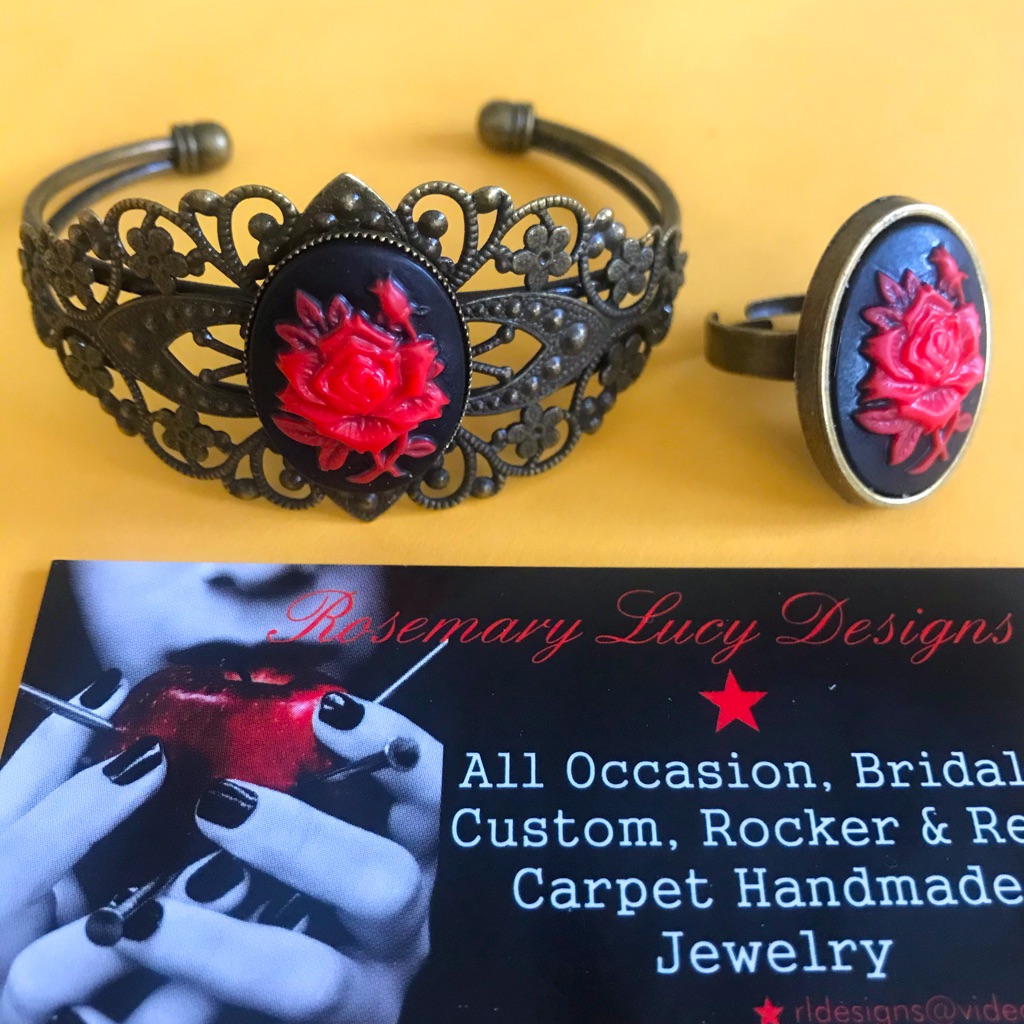 Vintage Style Rose Cabochon Cameos Victorian Cuff And Ring Black Red Bronze